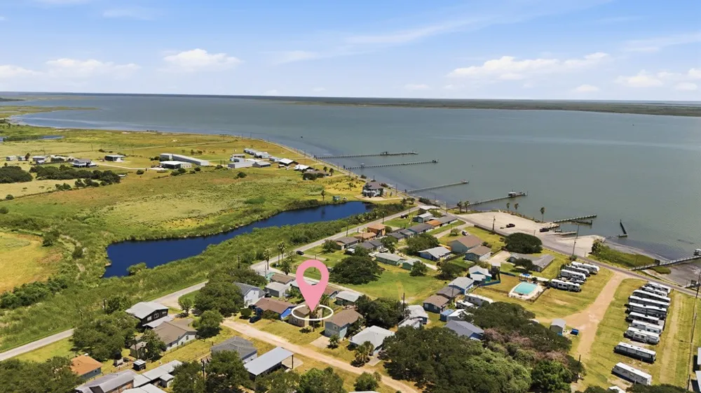 26 Bayberry Circle Rockport, TX 78382