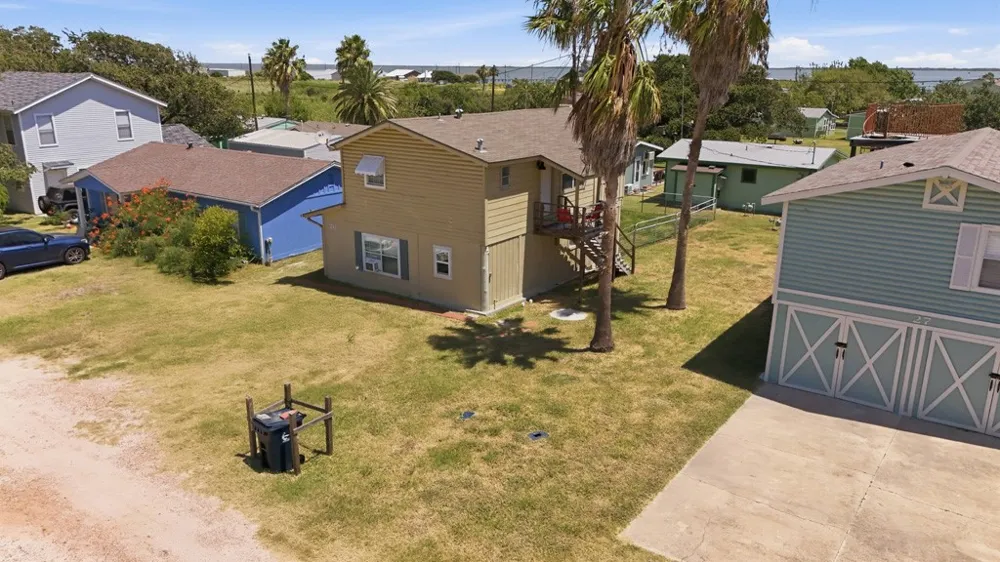 26 Bayberry Circle Rockport, TX 78382