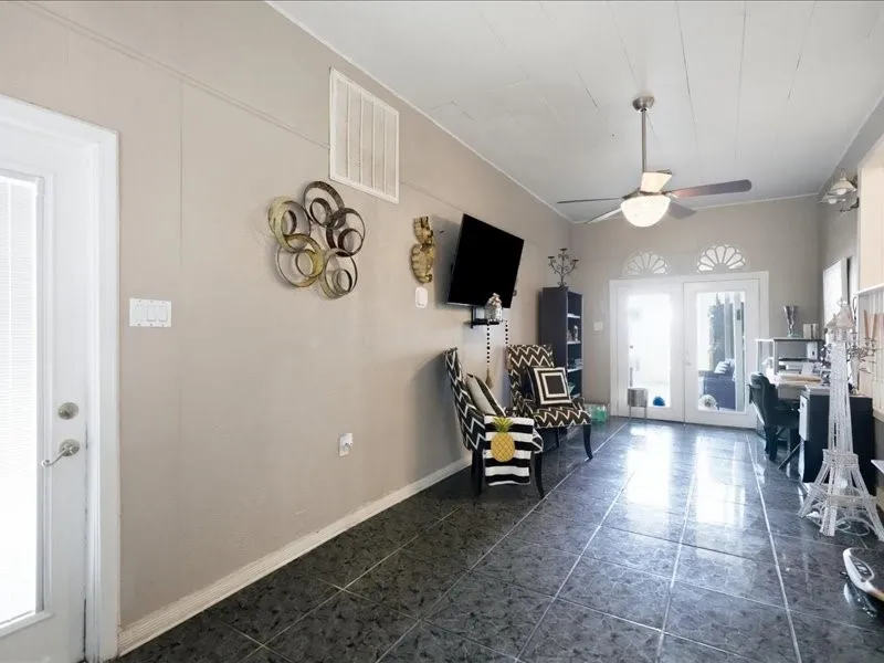 625 Sheridan Drive Corpus Christi, TX 78412