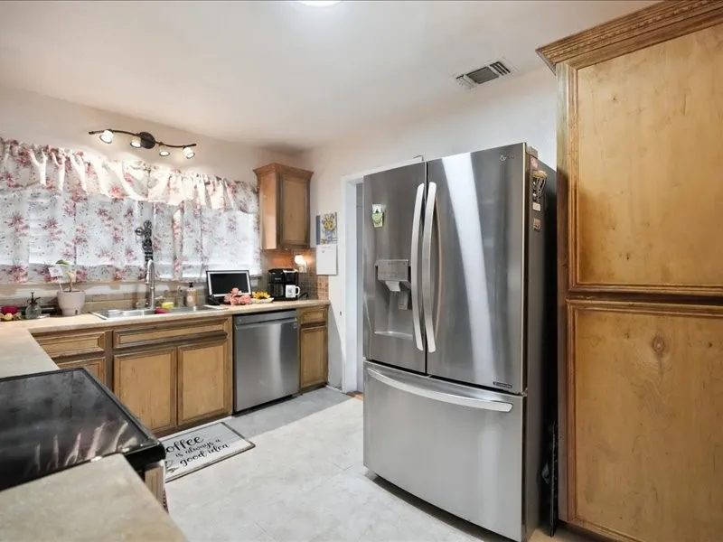 625 Sheridan Drive Corpus Christi, TX 78412