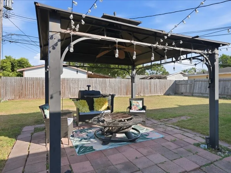625 Sheridan Drive Corpus Christi, TX 78412
