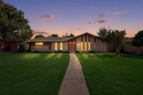 1312 Grinnell Drive