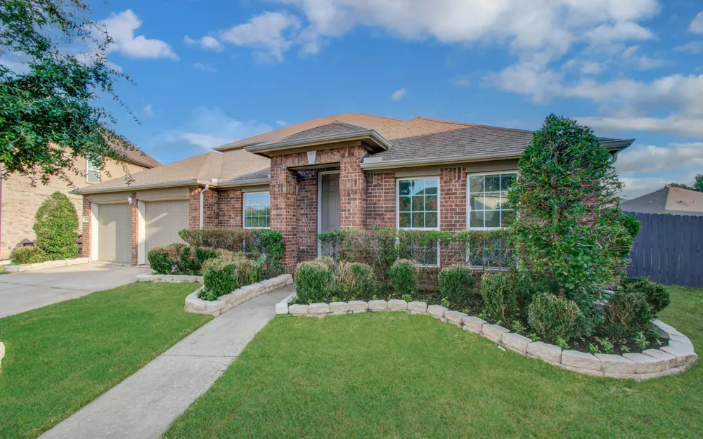 4639 Regal Shadow Lane Sugar Land, TX 77479