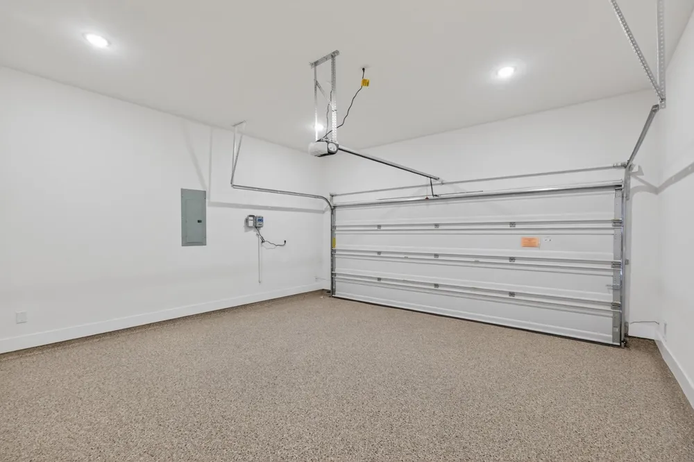 648 Crested Duck Court Willis, TX 77318