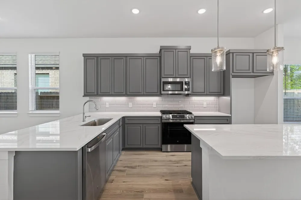 648 Crested Duck Court Willis, TX 77318