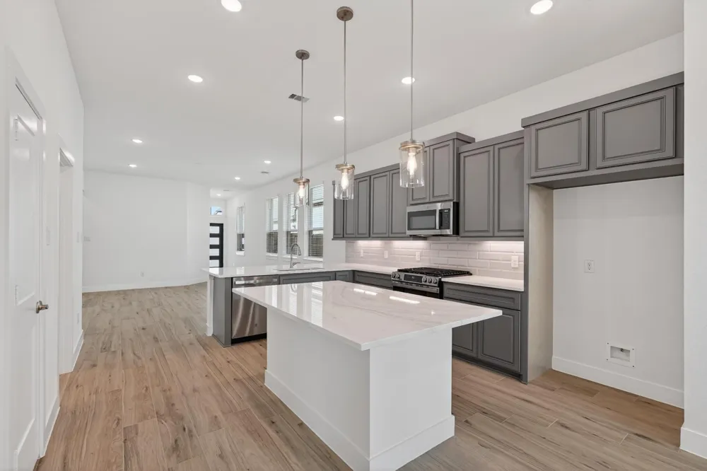 648 Crested Duck Court Willis, TX 77318