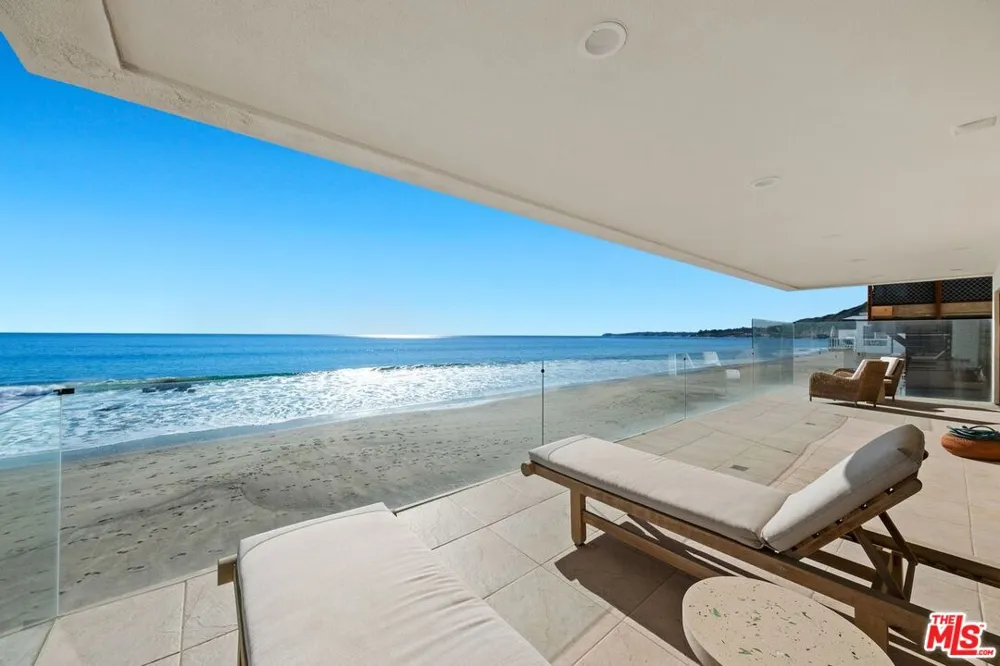25302 Malibu Road Malibu, CA 90265