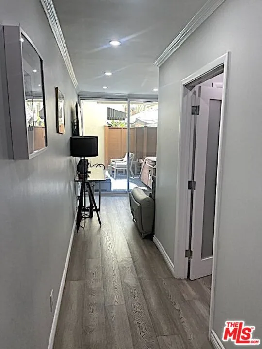 1015 Kings Road #104 West Hollywood, CA 90069