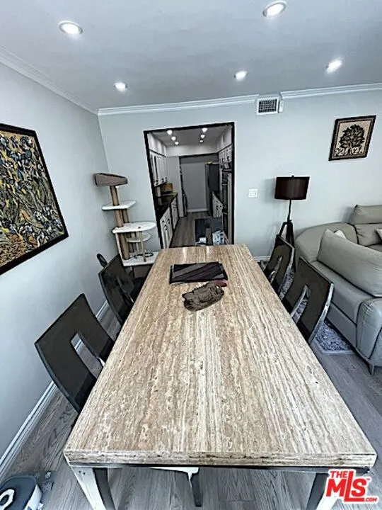 1015 Kings Road #104 West Hollywood, CA 90069