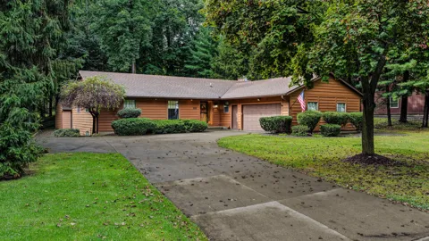 908 Wooded Lane