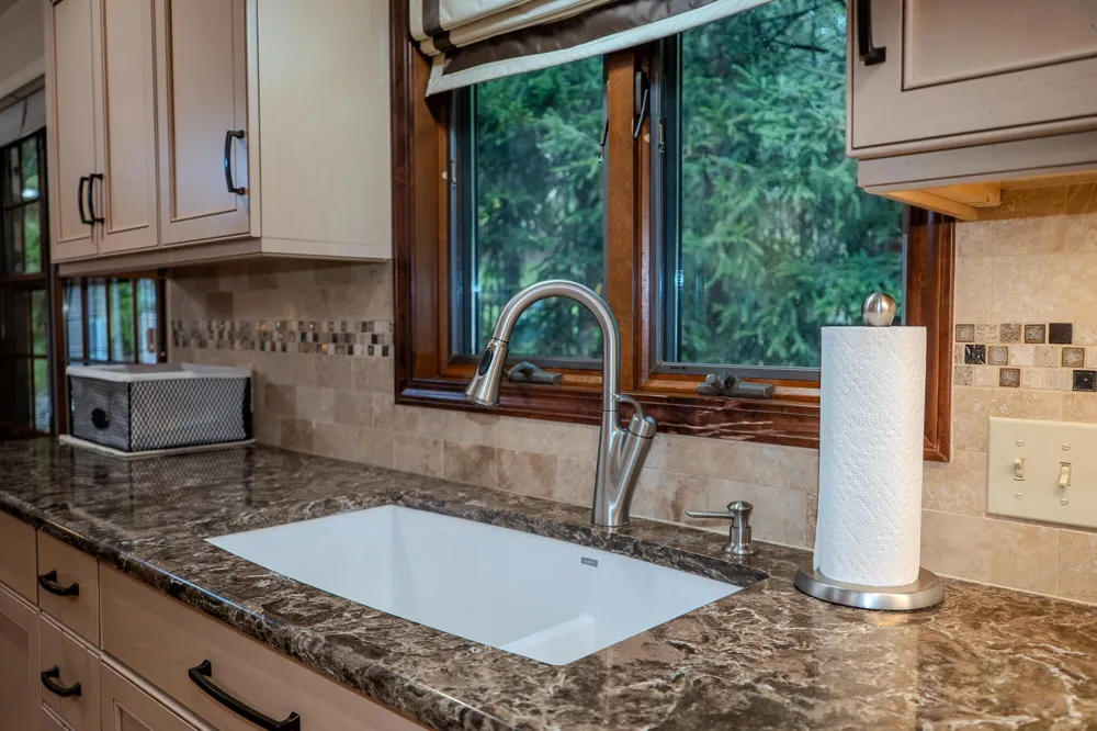 908 Wooded Lane Marshall, MI 49068