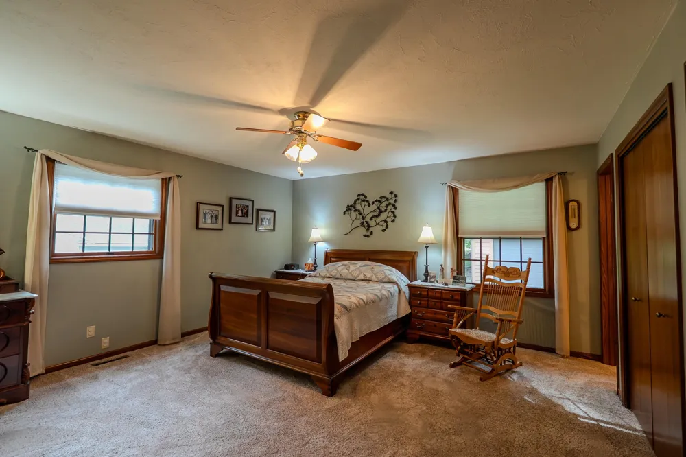 908 Wooded Lane Marshall, MI 49068