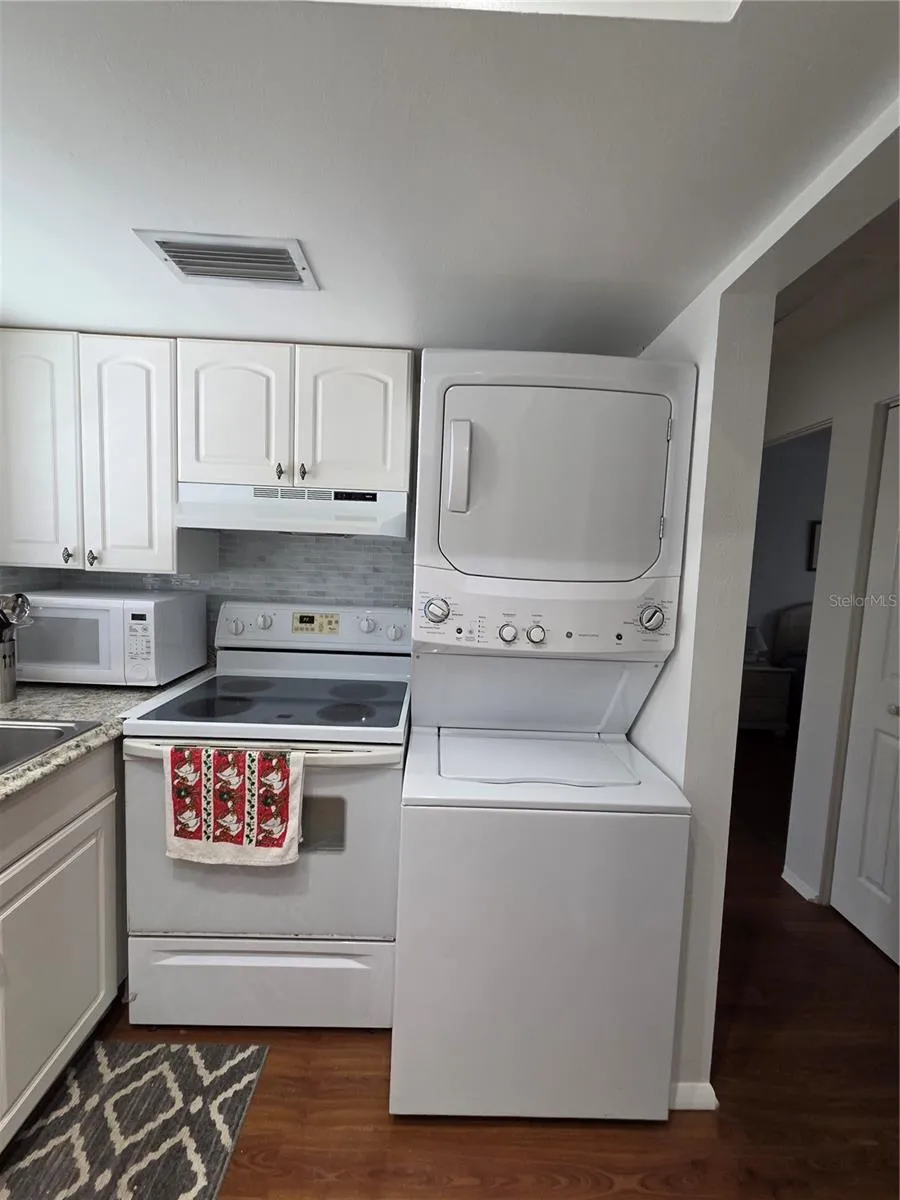 6022 LILLI WAY #6022 Bradenton, FL 34207