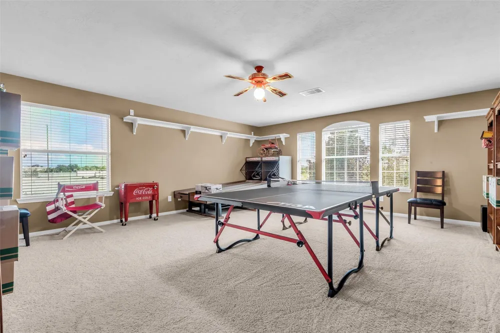 2710 Taos Trail Deer Park, TX 77536