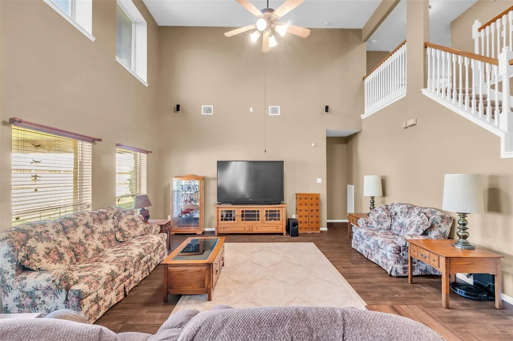 2710 Taos Trail Deer Park, TX 77536