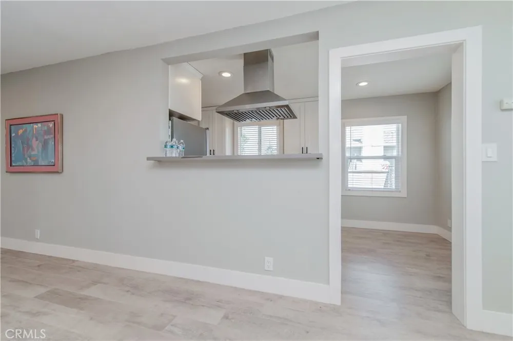 13229 Arcturus Gardena, CA 90249