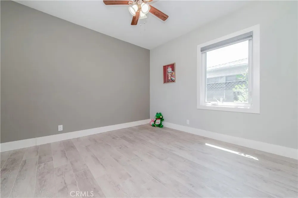 13229 Arcturus Gardena, CA 90249