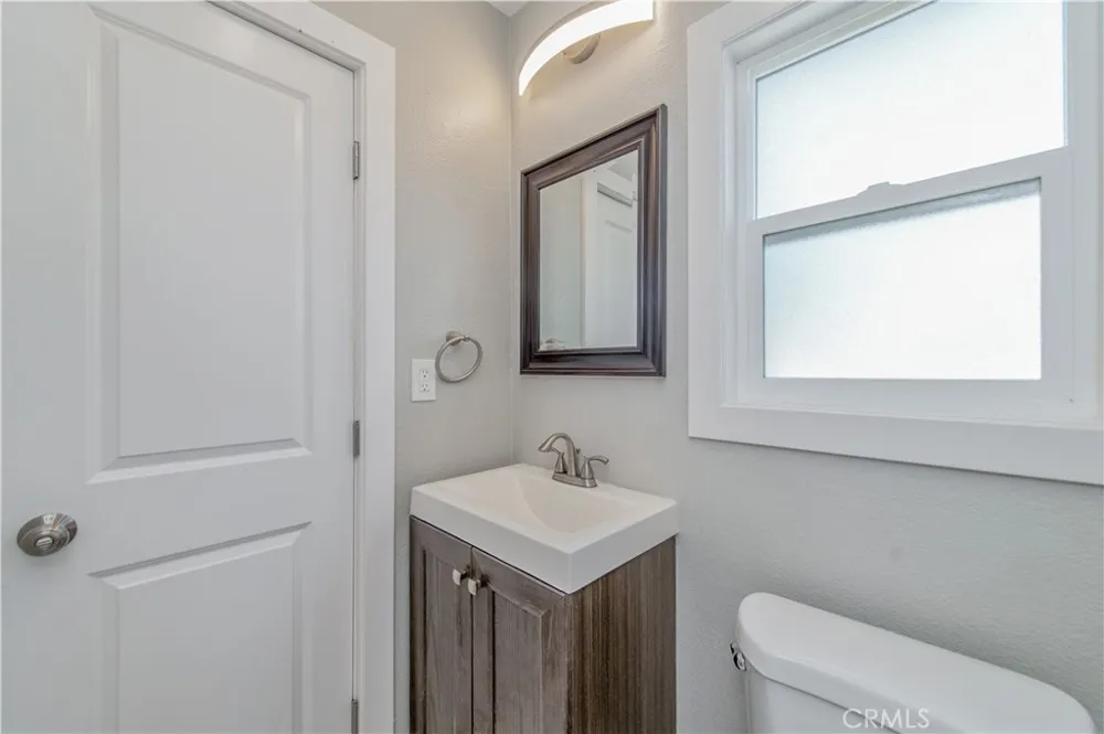 13229 Arcturus Gardena, CA 90249