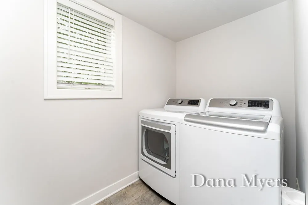306 Kingfisher Court Caledonia, MI 49316