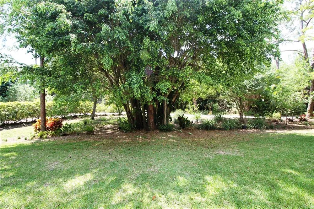 3323 Olympic Drive #712 Naples, FL 34105