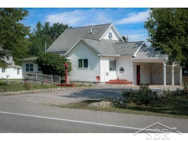 3028 W Saginaw Road Geneva Township, MI 48618