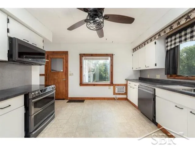 3028 W Saginaw Road Geneva Township, MI 48618