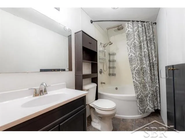 3028 W Saginaw Road Geneva Township, MI 48618