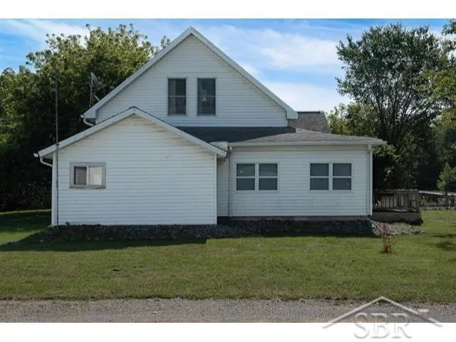 3028 W Saginaw Road Geneva Township, MI 48618