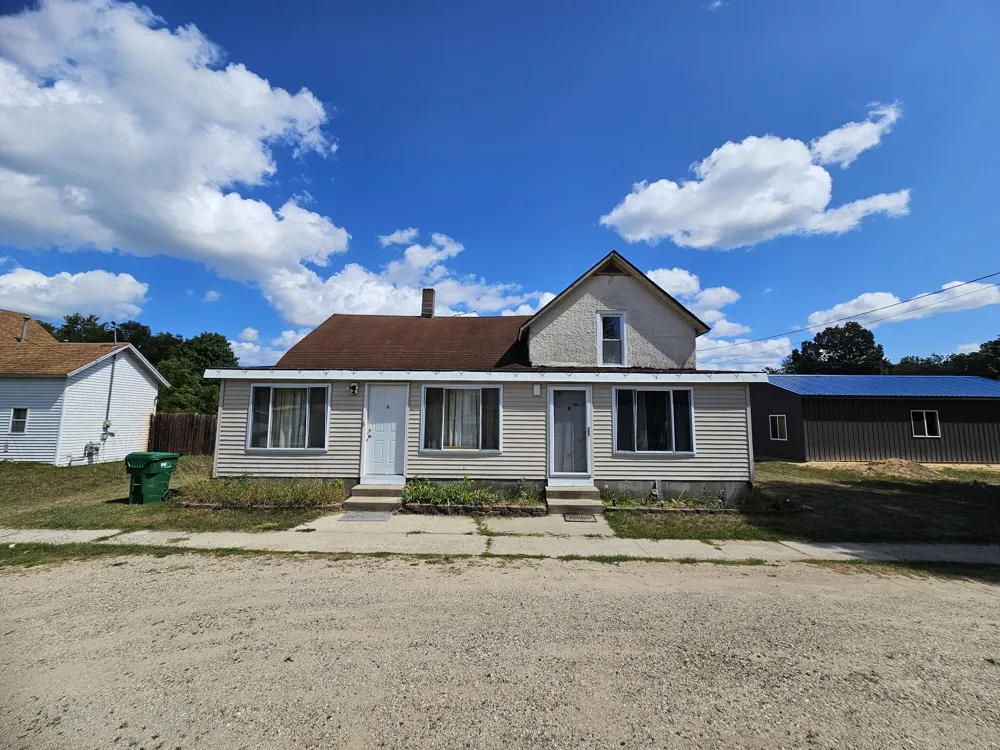 402 Main Street Unknown, MI 49639