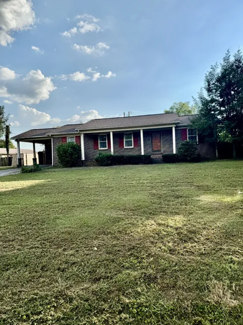 214 River Dr
