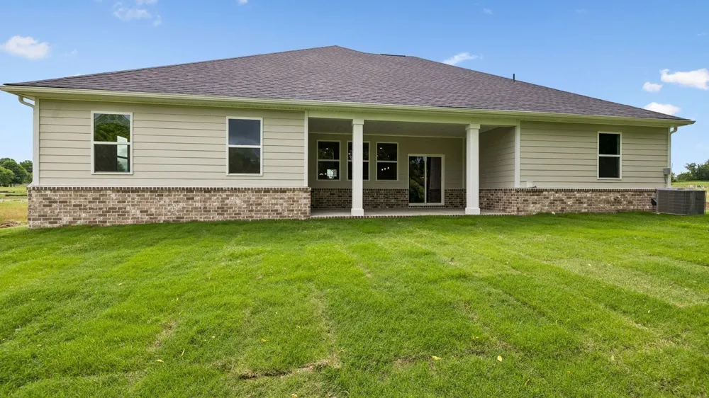 329 Harvest Point Blvd Spring Hill, TN 37174