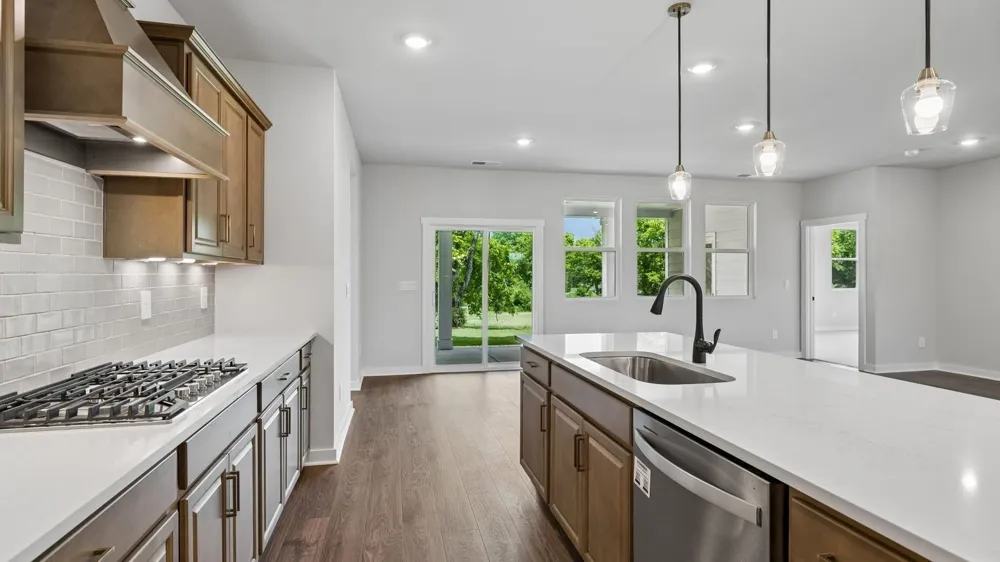 329 Harvest Point Blvd Spring Hill, TN 37174