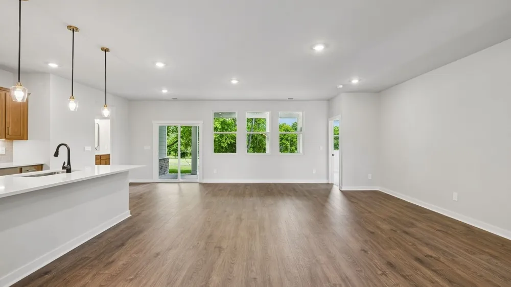 329 Harvest Point Blvd Spring Hill, TN 37174