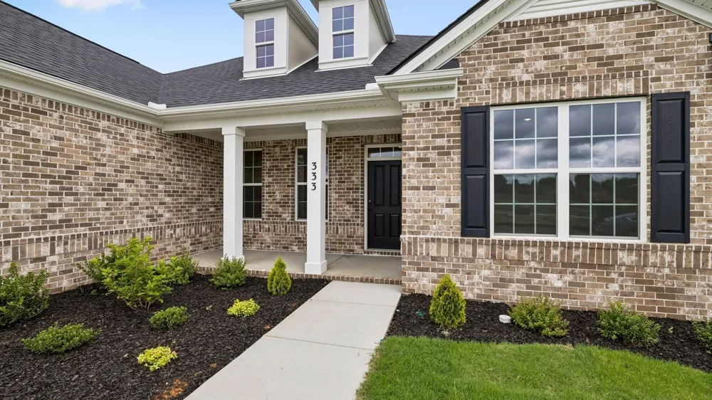 329 Harvest Point Blvd Spring Hill, TN 37174