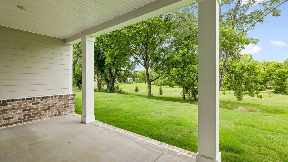 329 Harvest Point Blvd Spring Hill, TN 37174
