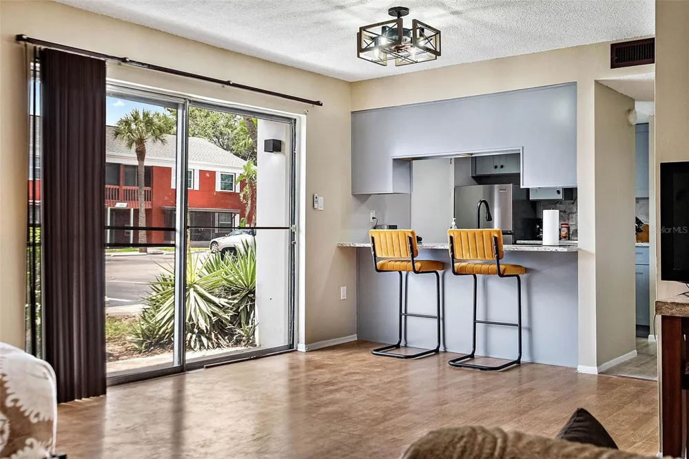 1055 82ND TERRACE #1055A St Petersburg, FL 33702