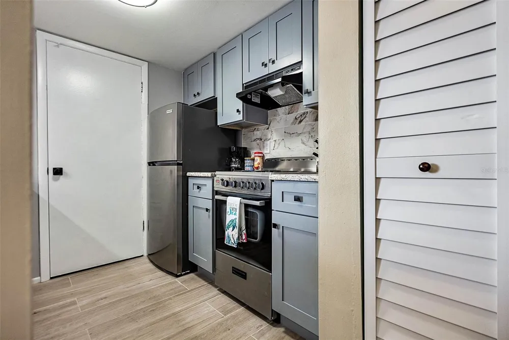 1055 82ND TERRACE #1055A St Petersburg, FL 33702
