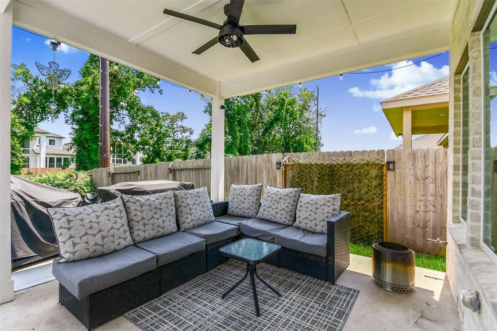 8922 Stanley Oak Drive Missouri City, TX 77459