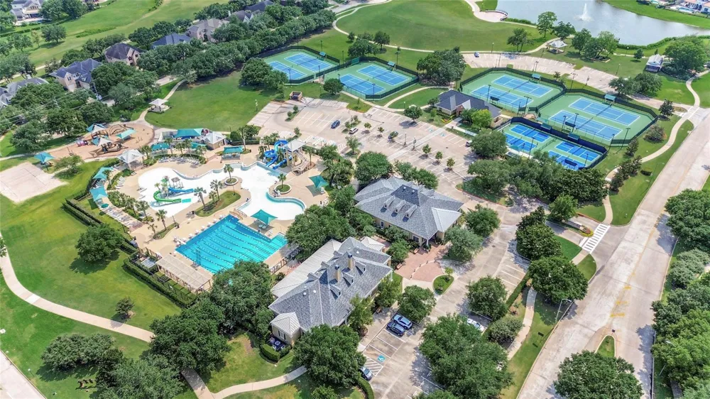 8922 Stanley Oak Drive Missouri City, TX 77459