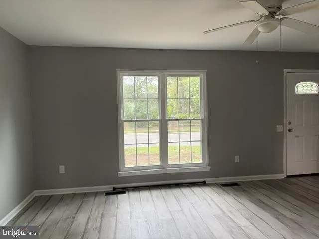 1038 BANNISTER CIRCLE Waldorf, MD 20602