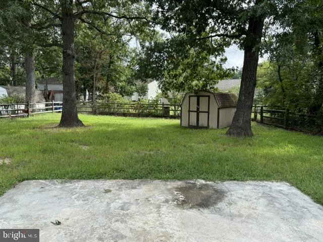 1038 BANNISTER CIRCLE Waldorf, MD 20602