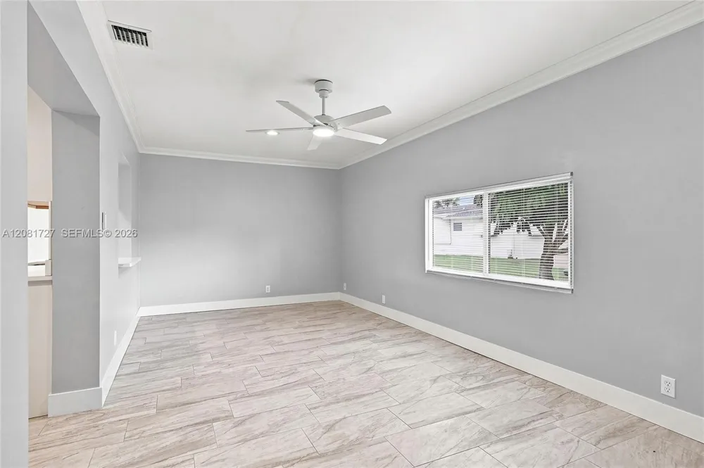 4716 NW 48th Ave Tamarac, FL 33319