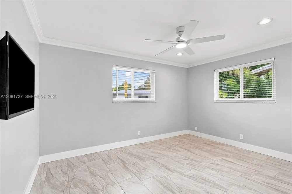 4716 NW 48th Ave Tamarac, FL 33319