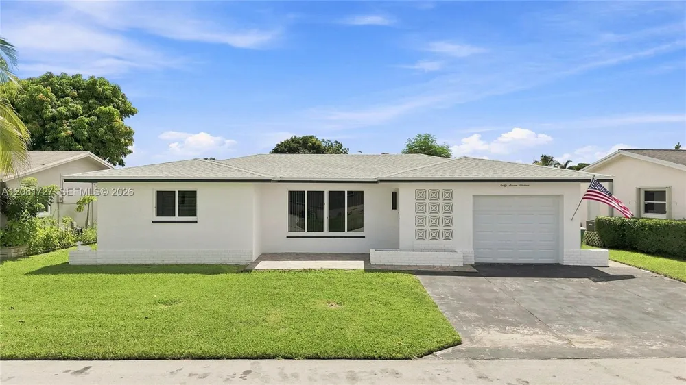 4716 NW 48th Ave Tamarac, FL 33319