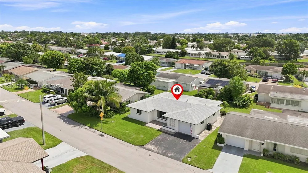 4716 NW 48th Ave Tamarac, FL 33319