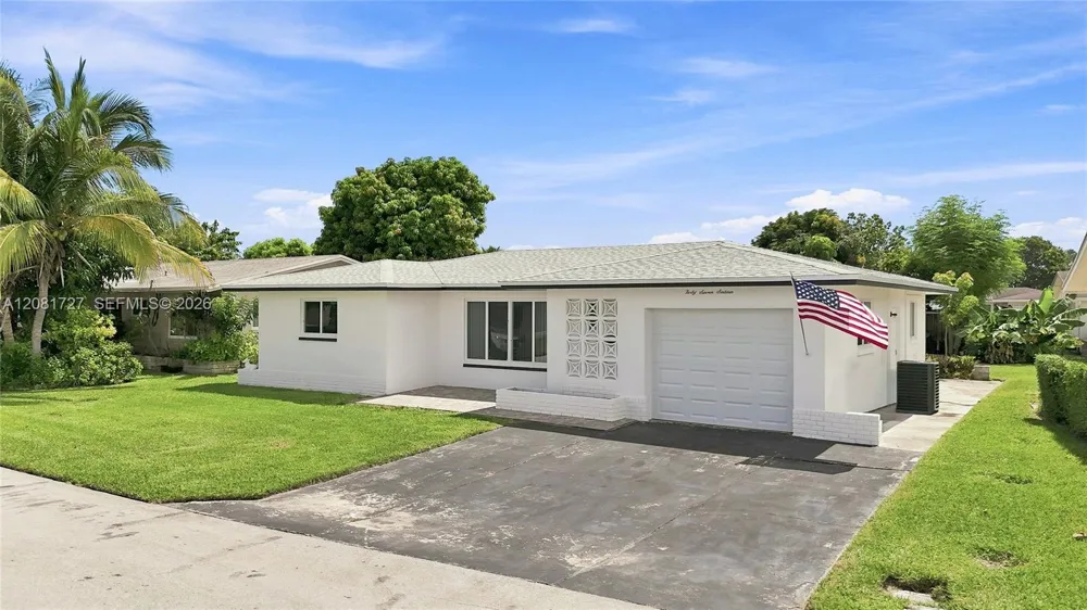4716 NW 48th Ave Tamarac, FL 33319