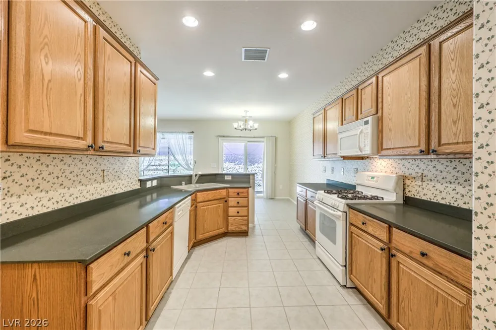 2512 Cosmic Dust Street Henderson, NV 89044
