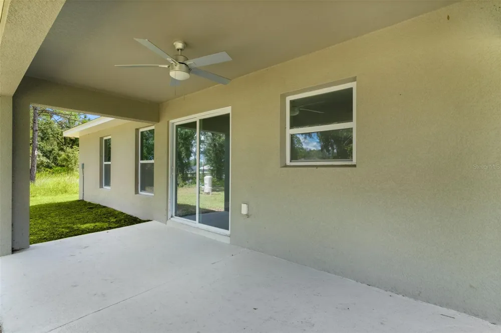 194 MALAUKA RUN Ocklawaha, FL 32179