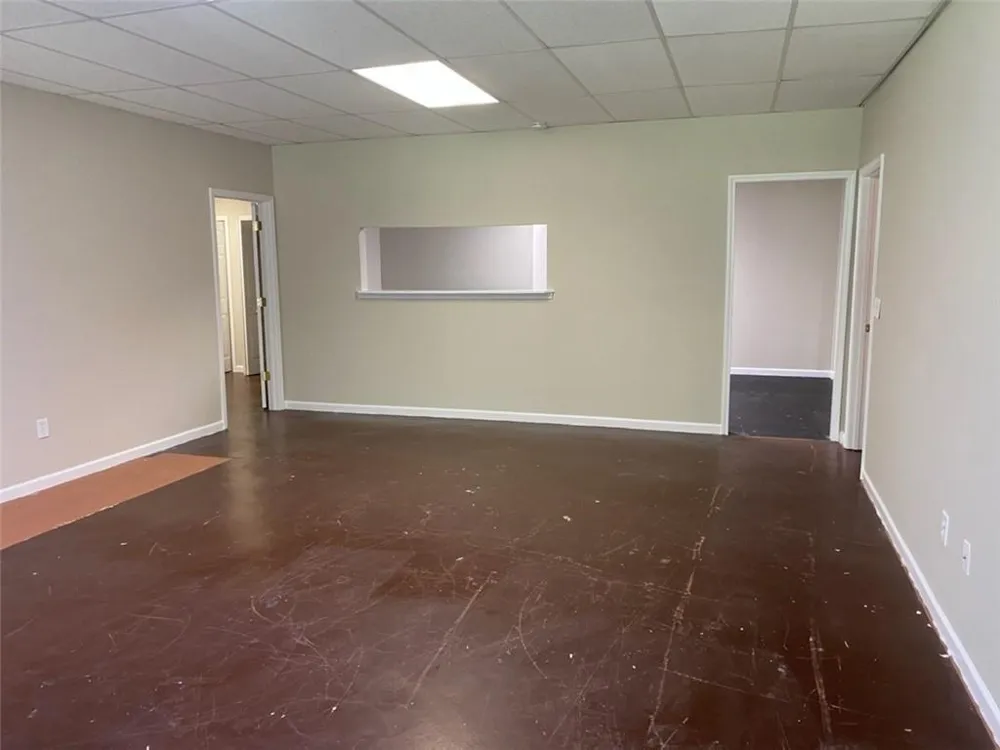 6170 Devonshire Drive #(BASEMENT APT) Flowery Branch, GA 30542