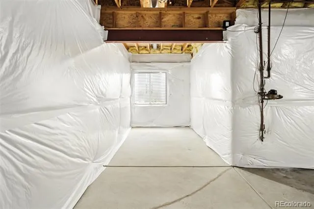 19926 E 40th Place Denver, CO 80249